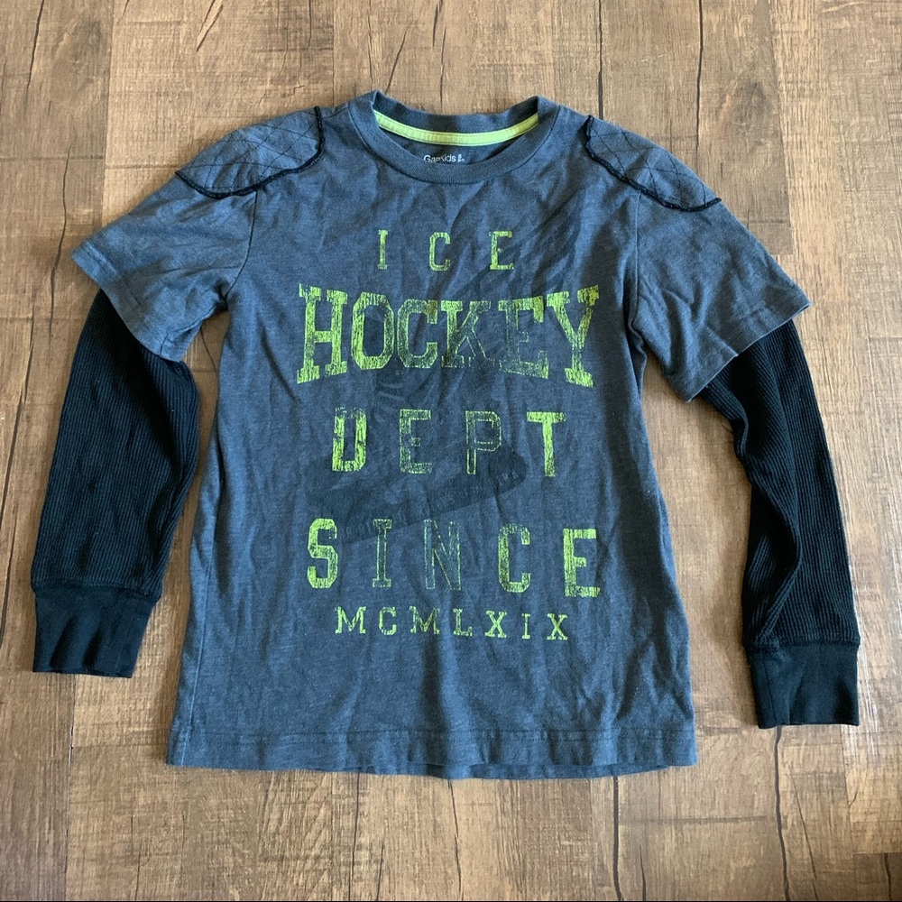 GapKids long sleeve graphic tshirt